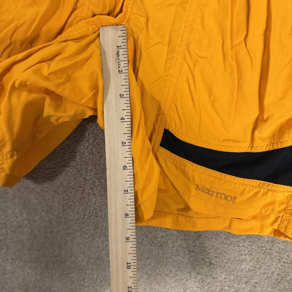 Marmot Shorts Mens Medium Yellow Quick Dry‎ Nylon Mesh Lined Swim Trunks Pockets
